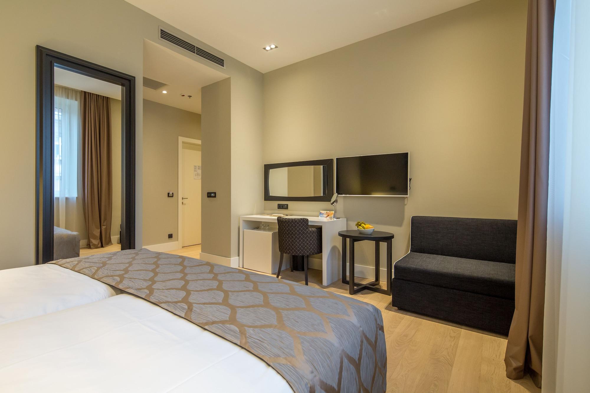 ספליט Cornaro Hotel מראה חיצוני תמונה A room at the hotel