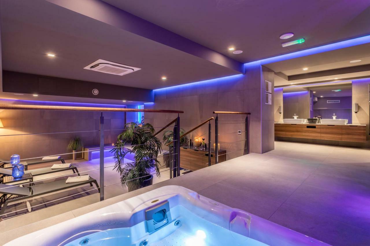ספליט Cornaro Hotel מראה חיצוני תמונה The interior of the spa